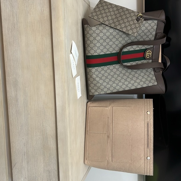 GUCCI Ophidia GG Supreme Large Tote - Picture 6 of 12